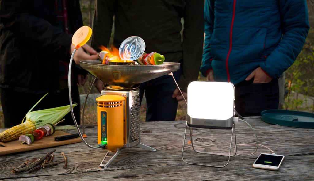 biolite-milieuvriendelijk-koken-buiten-brander-zonne-energie