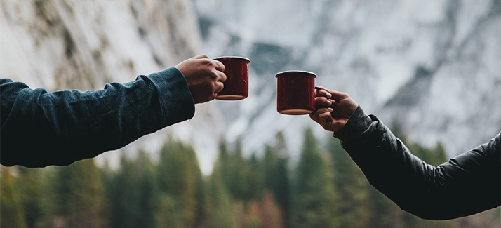 Zó zet je goede koffie tijdens je kampeertrip: 3 manieren