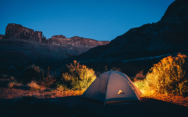 Met deze 10 tips wordt wildkamperen een topervaring