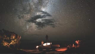 Ga je kamperen? Denk aan een goede slaapmat, slaapzak en tent, passend bij het klimaat