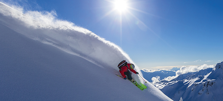 Van skischoenen weten we het, maar waarom kun je niet zonder goede skisokken op wintersport