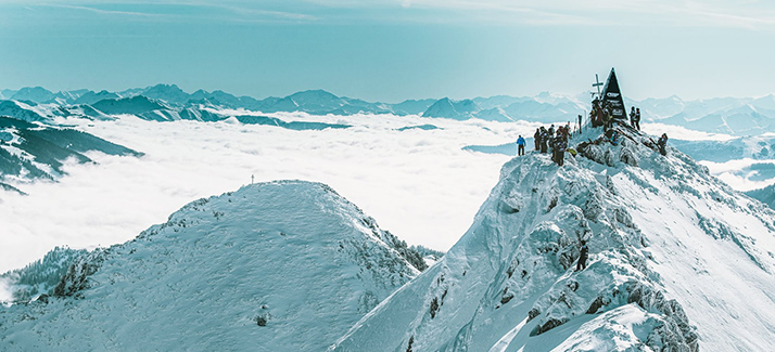 Haal alles uit je afdalingen! Bereid je wintersport goed voor met deze travel guide en trainingenuide en sportoefeningen