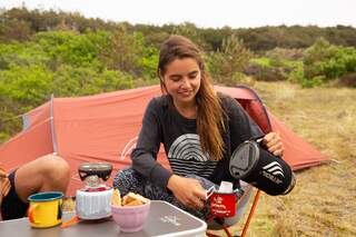 Bever Kampeerwinkels | Services